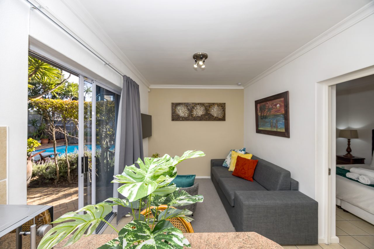 Gardenia King Garden Suite at Secret Garden Guesthouse