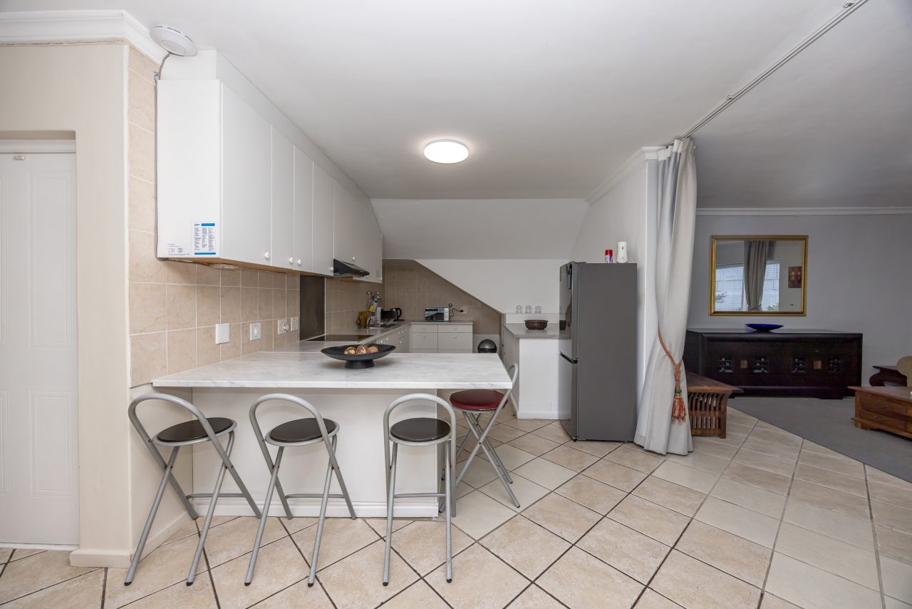 Rose Luxury Family Apartment at Secret Garden Guesthouse