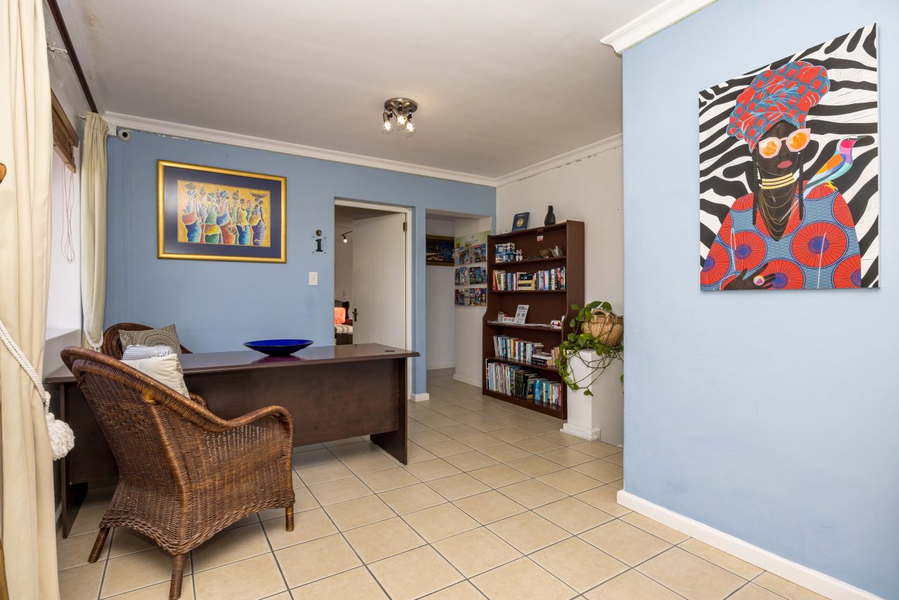 Rose Luxury Family Apartment at Secret Garden Guesthouse