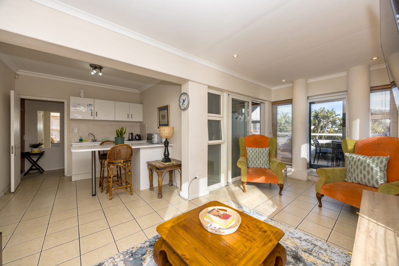 Strelitzia Luxury King Suite at Secret Garden Guesthouse