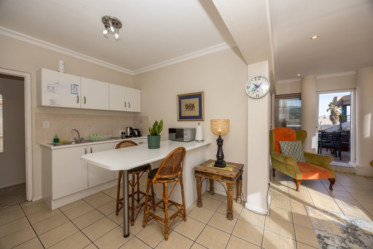 Strelitzia Luxury King Suite at Secret Garden Guesthouse